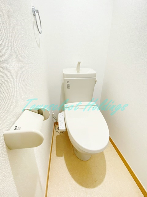 ブランドゥブランのトイレ|温水洗浄便座♪♪