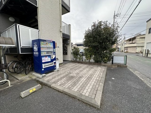 レオパレスプレジャー宇都宮のエントランス
