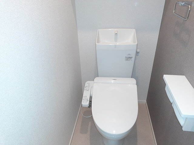 ラフィネ・グルナ　Ⅰのトイレ