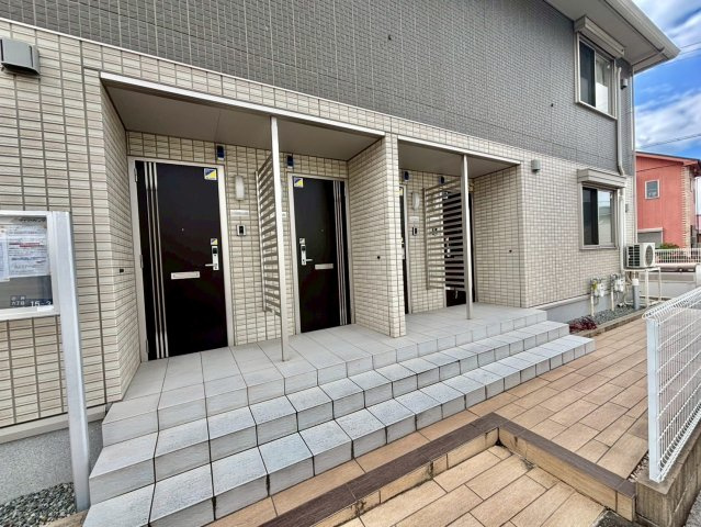 ロイヤルハイツ辻井のエントランス