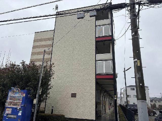 レオパレス山崎８５の外観