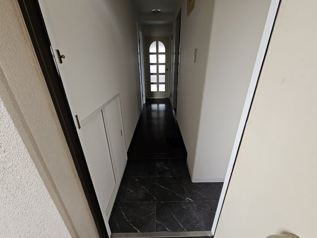 イッツ明石の玄関