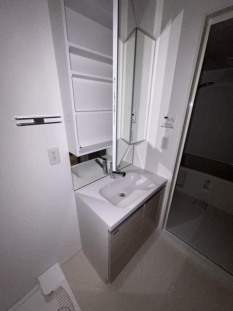 メトロステージ亀有の洗面所