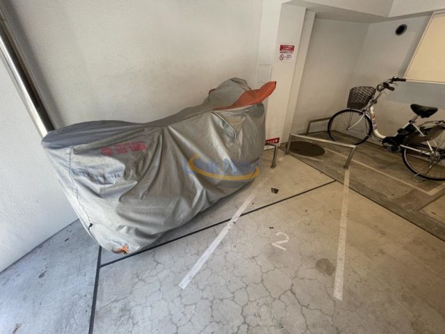 【駐車場】 | セレニテ谷町クロワ