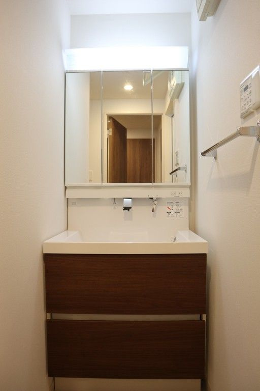 ヴィオラコートの洗面所