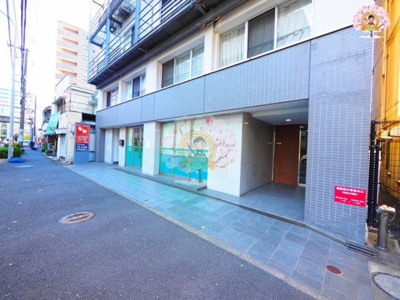 【エントランス】 | ラビバーレ阪東橋