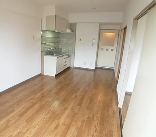 クレール辻堂の居間・リビング