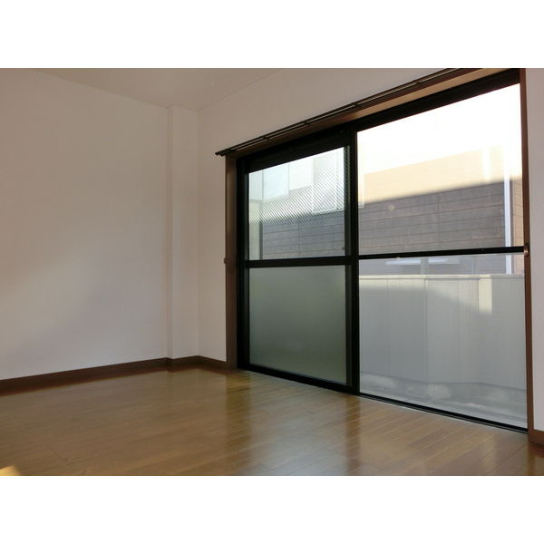 ル・ミエール上の山の展望