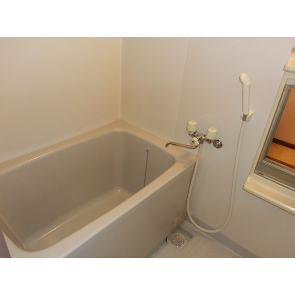 ル・ミエール上の山の浴室