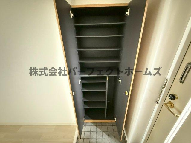 メルベーユ桜丘の収納|こまごまとしたものを収納できそうですね