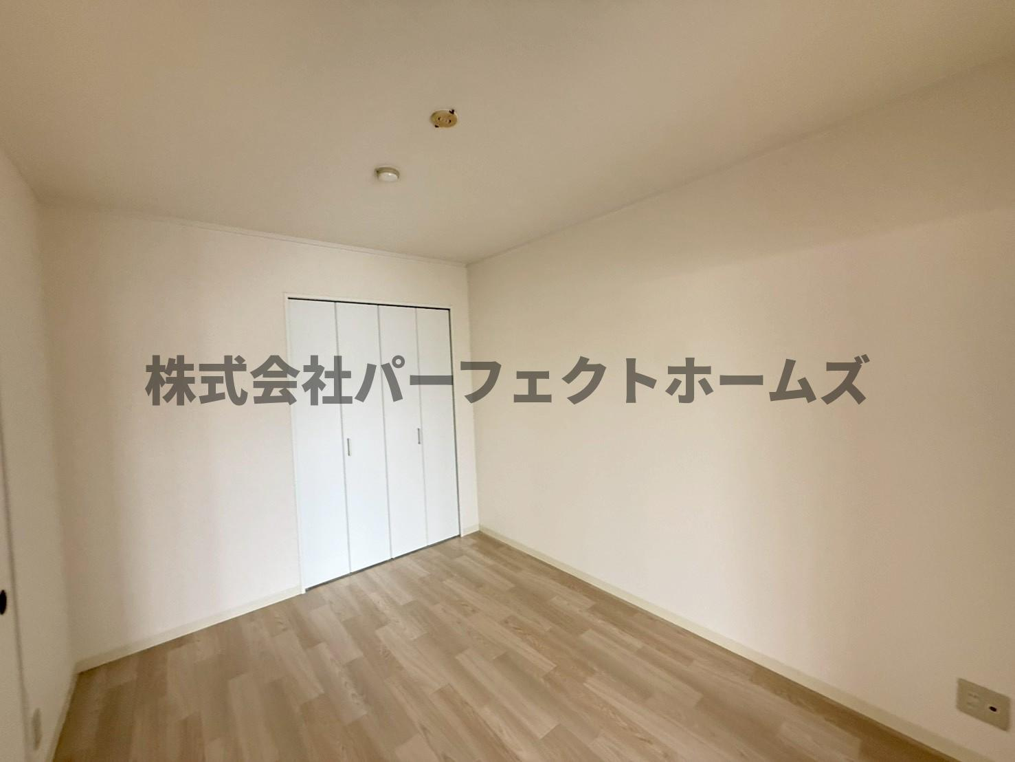 メルベーユ桜丘の洋室|コンパクトで使いやすい洋室です