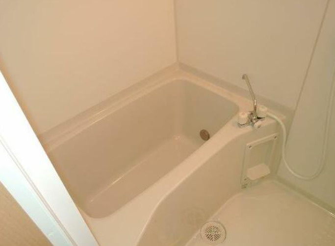 エレガン白糸台の浴室