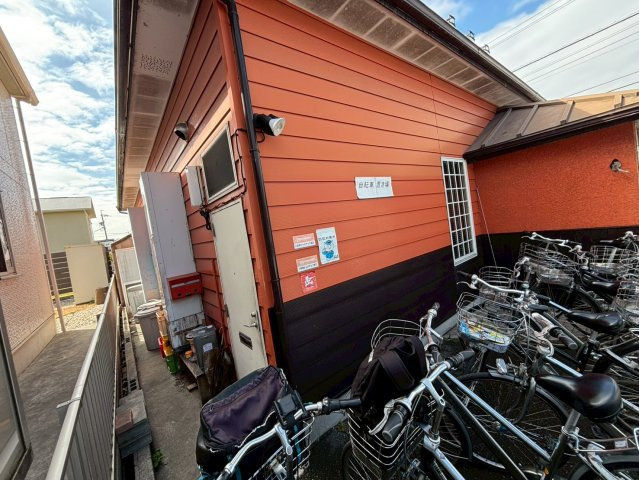 西尾市亀沢町　貸店舗の外観