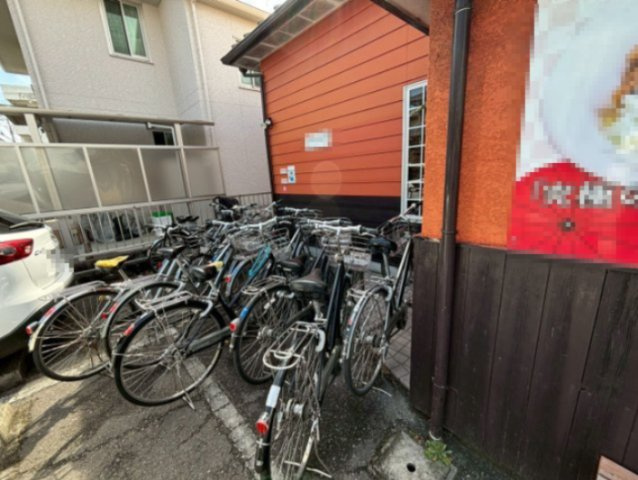 西尾市亀沢町　貸店舗の外観