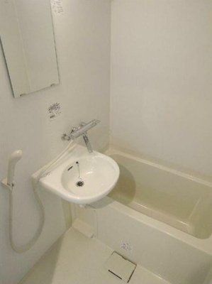 【洗面所】 | 横浜翠葉ＢｕｉｌｄｉｎｇⅠ