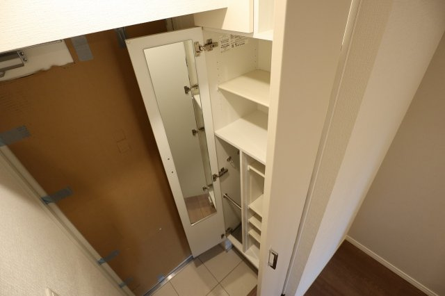 ラ・シック　サヴォイ　6階の収納|別号室のものになります。現状優先。