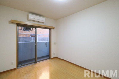 【洋室】 | エスコートノヴェル代々木公園