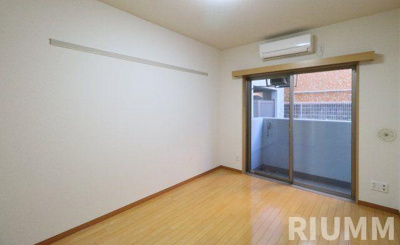 【居間・リビング】 | エスコートノヴェル代々木公園