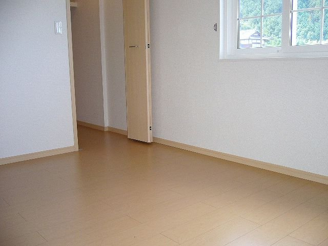 アヴェイラブルＡ棟の居間・リビング