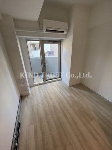 エスリード　ザ・グラン天六（旧エスリードレジデンス天神橋筋六丁目）の居間・リビング|使いやすいリビングです