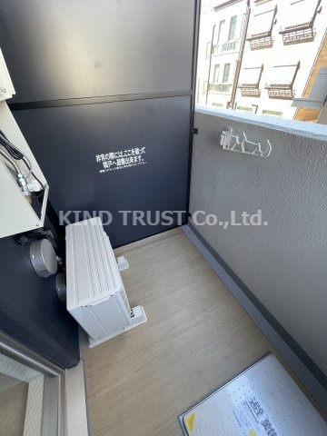 エスリード　ザ・グラン天六（旧エスリードレジデンス天神橋筋六丁目）のバルコニー|バルコニーからの眺めを楽しみながら食事をしませんか