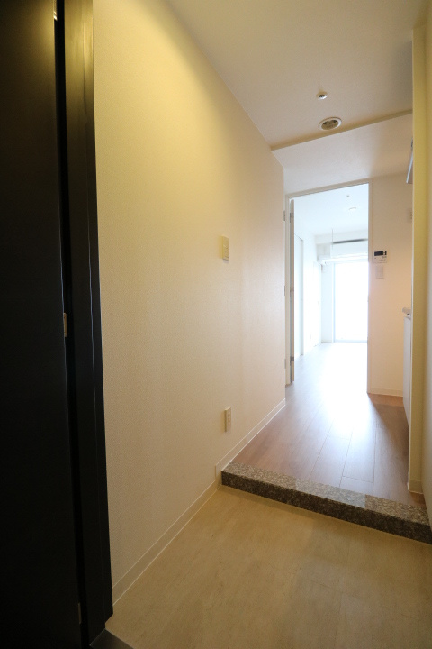 玄関内部の廊下です！