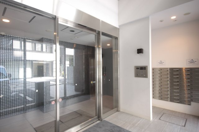 今時必須なオートロックです！