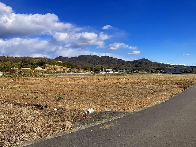 高松市東山崎町の売地