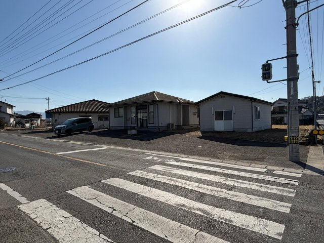 高松市川部町の売地