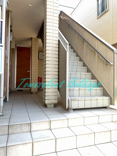 GLメゾン横浜のエントランス|開放的なエントランス♪