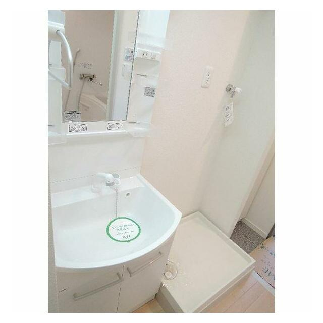 GLメゾン横浜の洗面所|独立洗面台♪