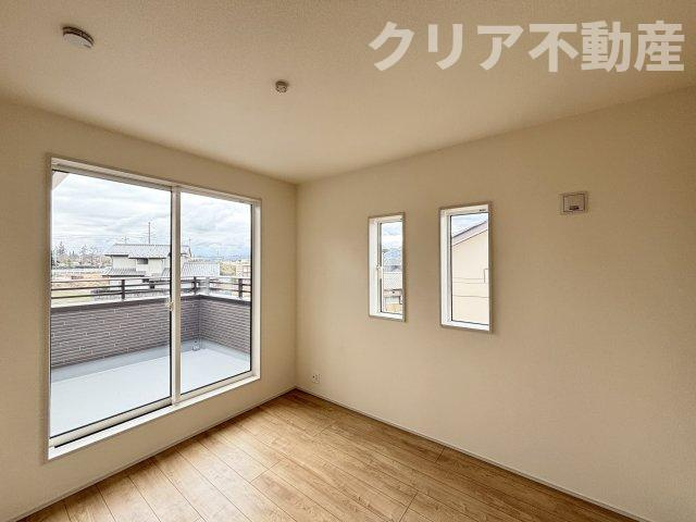 【洋室】 | 高崎市下小塙町　新築
