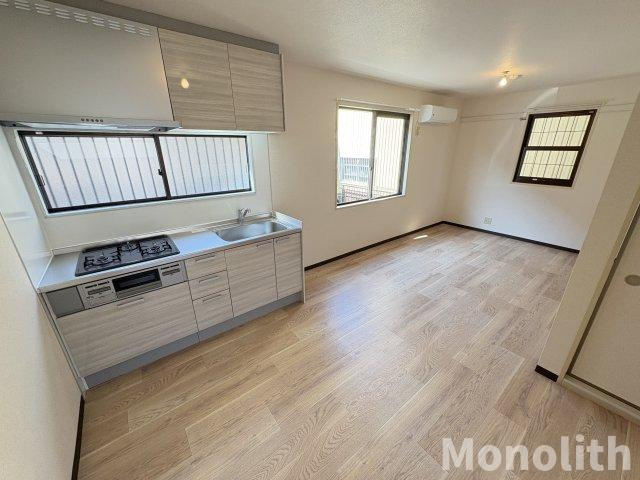 ボンリビエール吉田B棟の居間・リビング