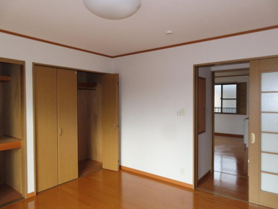 【洋室】 | メゾン ティピカルⅡ