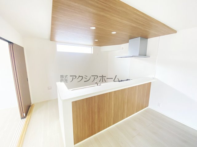 所沢市北秋津・全2棟　新築一戸建　1号棟　～区画整理地内～のキッチン