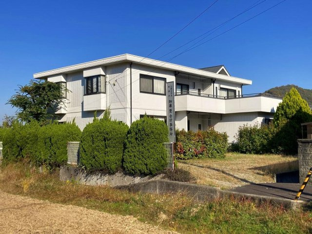 高松市国分寺町新名の中古一戸建