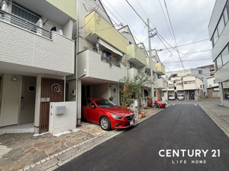 【前面道路含む現地写真】