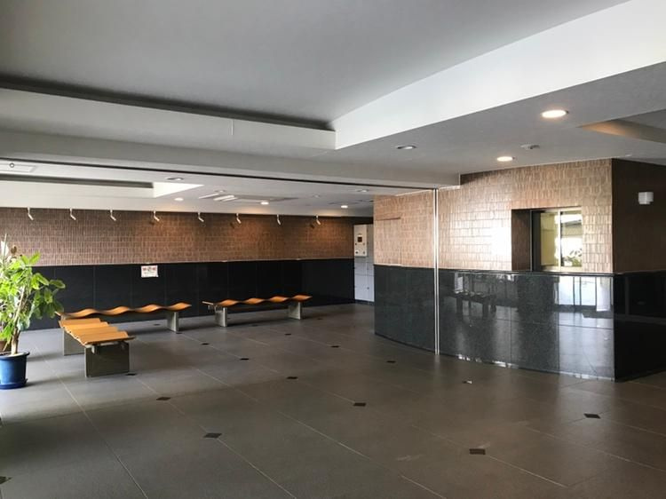 府中市白糸台３丁目の中古マンションのロビー