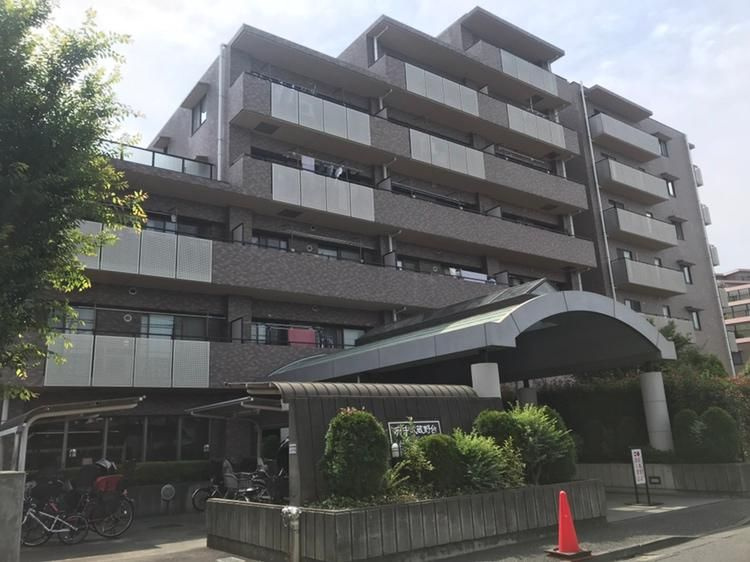 府中市白糸台３丁目の中古マンションの外観