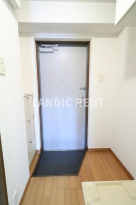 【玄関】 | ガーデンパレス西新