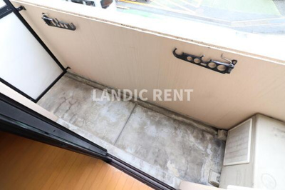 【バルコニー】 | ガーデンパレス西新