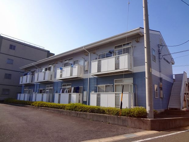 パレス三好ヶ丘Ｂの外観