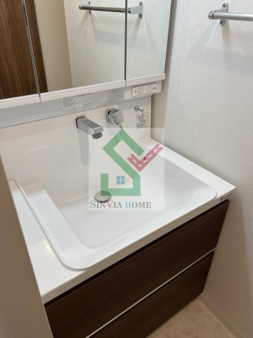 グランコタンズの独立洗面台