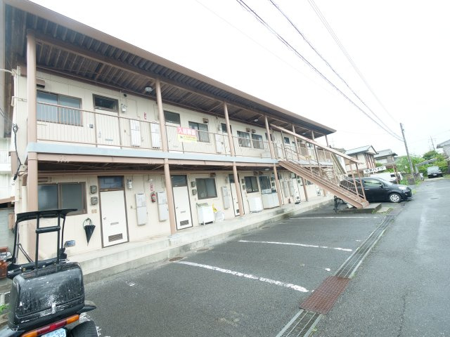 松南ハイツの外観