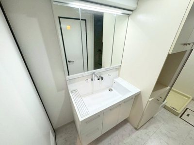 【独立洗面台】 | 千里緑丘住宅　5号棟