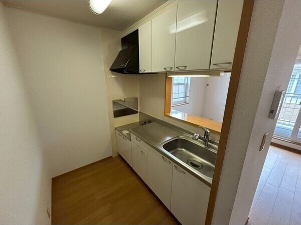 サンパティークD　　刈谷市近郊の賃貸はクラスホーム刈谷店のキッチン