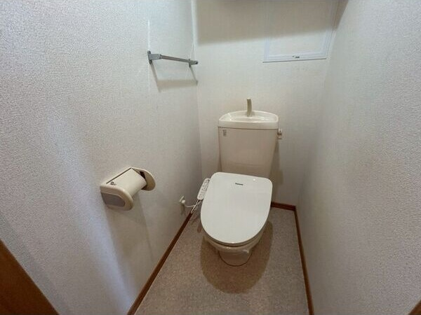 サンパティークD　　刈谷市近郊の賃貸はクラスホーム刈谷店のトイレ