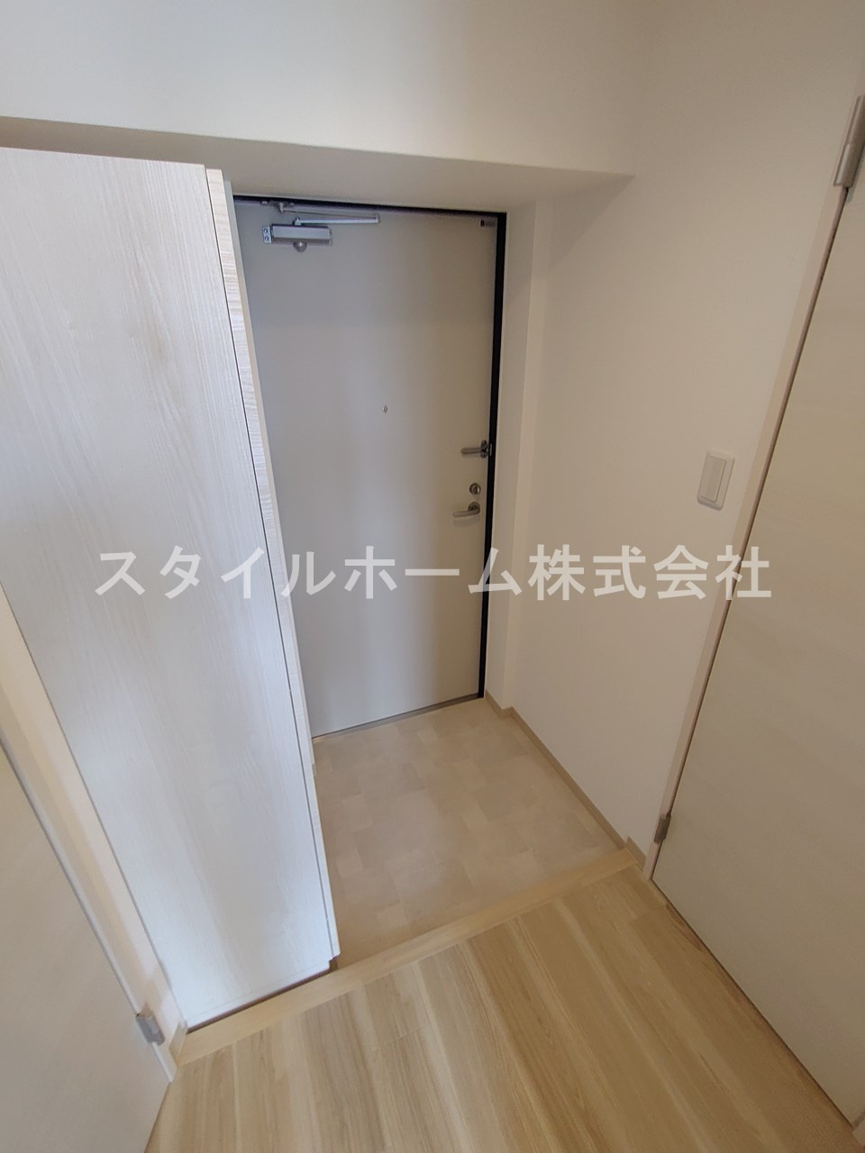 クレシタ大国の玄関|イメージ写真です。