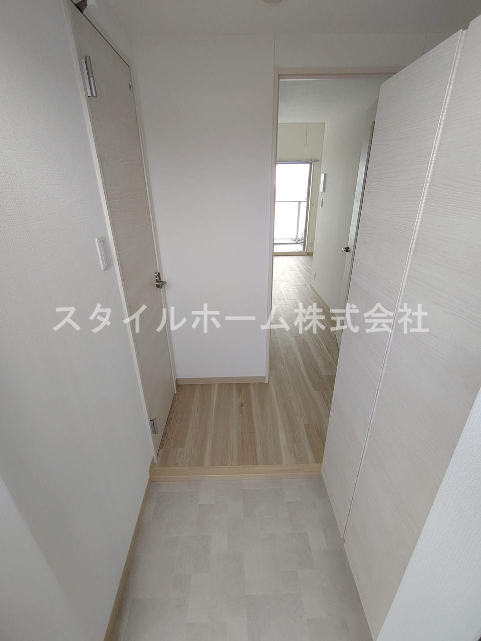 クレシタ大国の玄関|イメージ写真です。