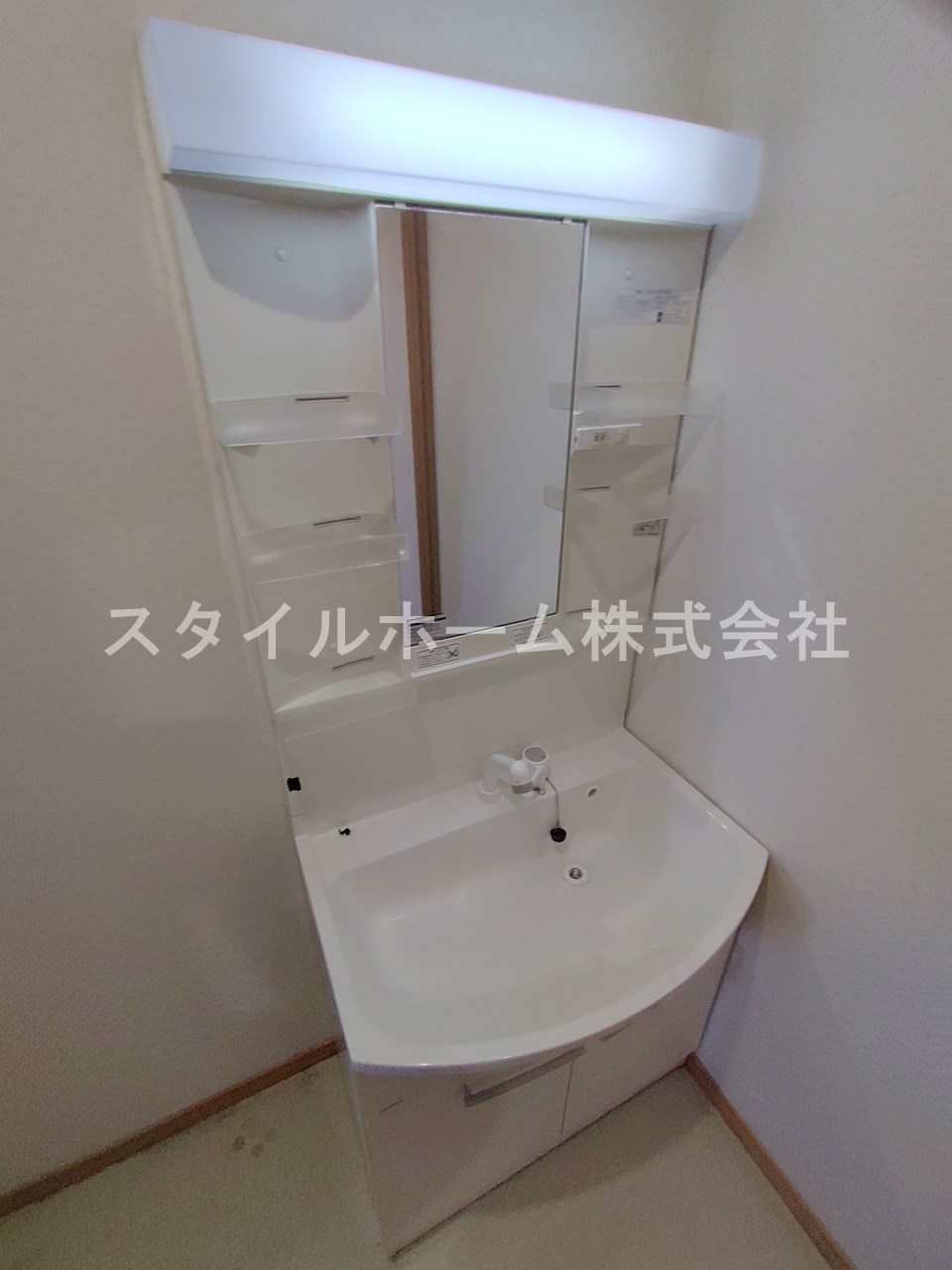 クレシタ神ノ輪の独立洗面台|イメージ写真です。